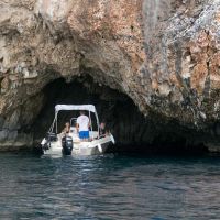 Visiting the caves with AeolusBoatRentals 2021 03
